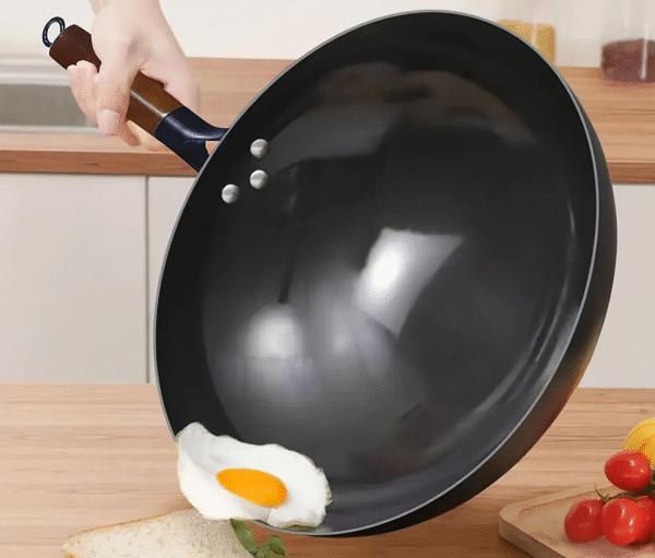 MAMSHIB 30.48cm Iron Wok